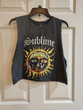 Sublime Long Beach Graphic T-Shirt Women’s Size M Hand Cropped & Sleeves Cut Out